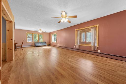 718 6th Street NW, Faribault, MN 55021