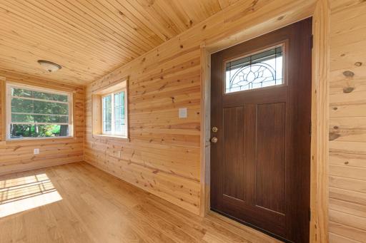 718 6th Street NW, Faribault, MN 55021