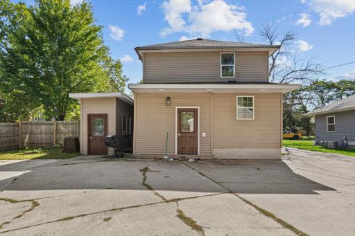 718 6th Street NW, Faribault, MN 55021