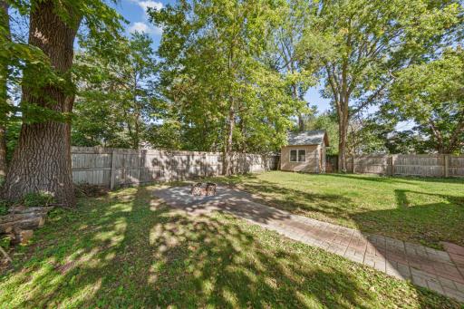 718 6th Street NW, Faribault, MN 55021