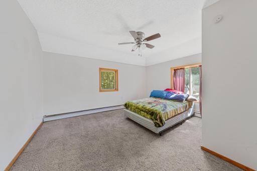 718 6th Street NW, Faribault, MN 55021