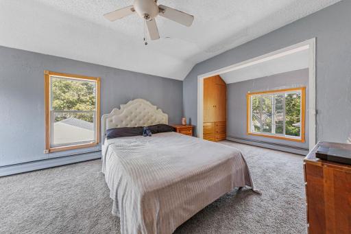 718 6th Street NW, Faribault, MN 55021