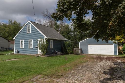 2105 3rd Avenue NE, Austin, MN 55912