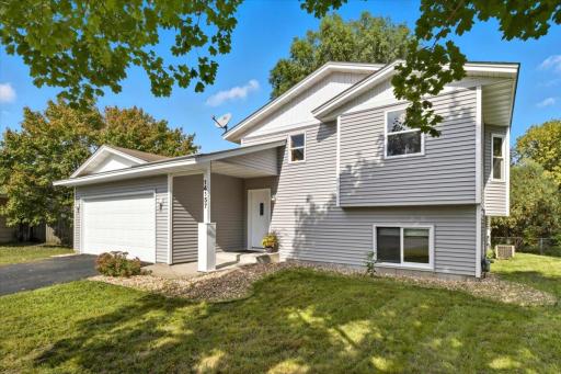 14157 Cobalt Circle NW, Anoka, MN 55303