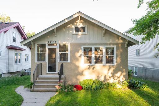 4243 Minnehaha Avenue, Minneapolis, MN 55406