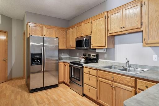 16895 Embers Avenue, Farmington, MN 55024