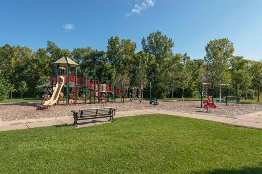 There are so many beautiful parks and trails nearby!