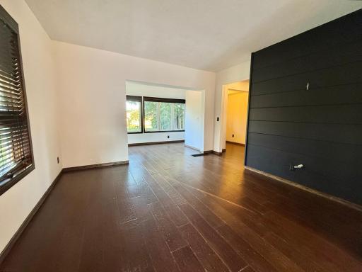 212 Saint Paul Avenue N, Thief River Falls, MN 56701