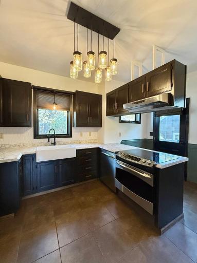 212 Saint Paul Avenue N, Thief River Falls, MN 56701