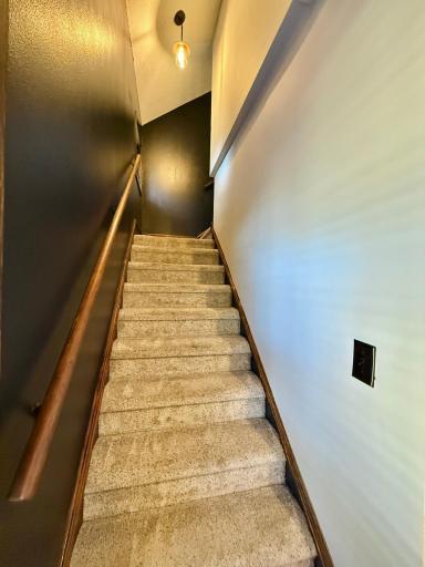 212 Saint Paul Avenue N, Thief River Falls, MN 56701