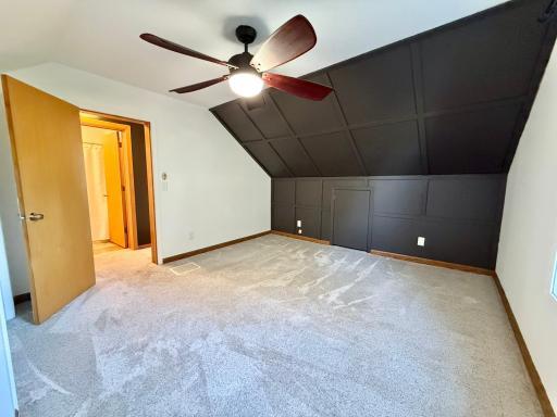 212 Saint Paul Avenue N, Thief River Falls, MN 56701