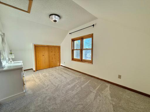 212 Saint Paul Avenue N, Thief River Falls, MN 56701