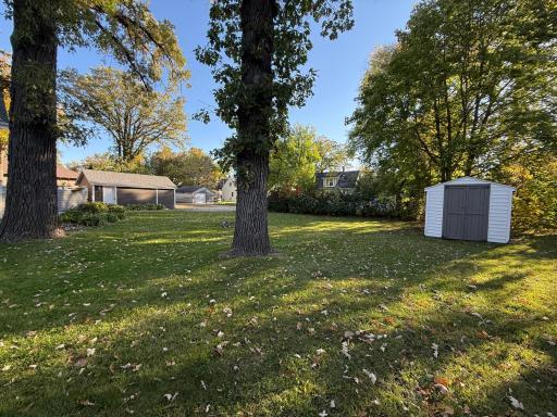 212 Saint Paul Avenue N, Thief River Falls, MN 56701