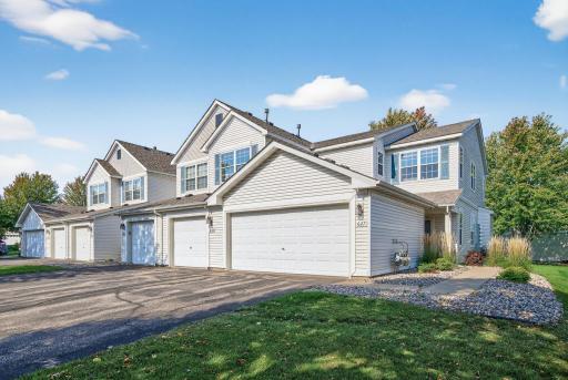 627 Providence Drive, Shakopee, MN 55379