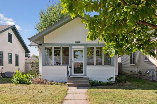 Welcome home to 3032 19th Ave S. A cozy 1.5 story house situated in South Minneapolis!