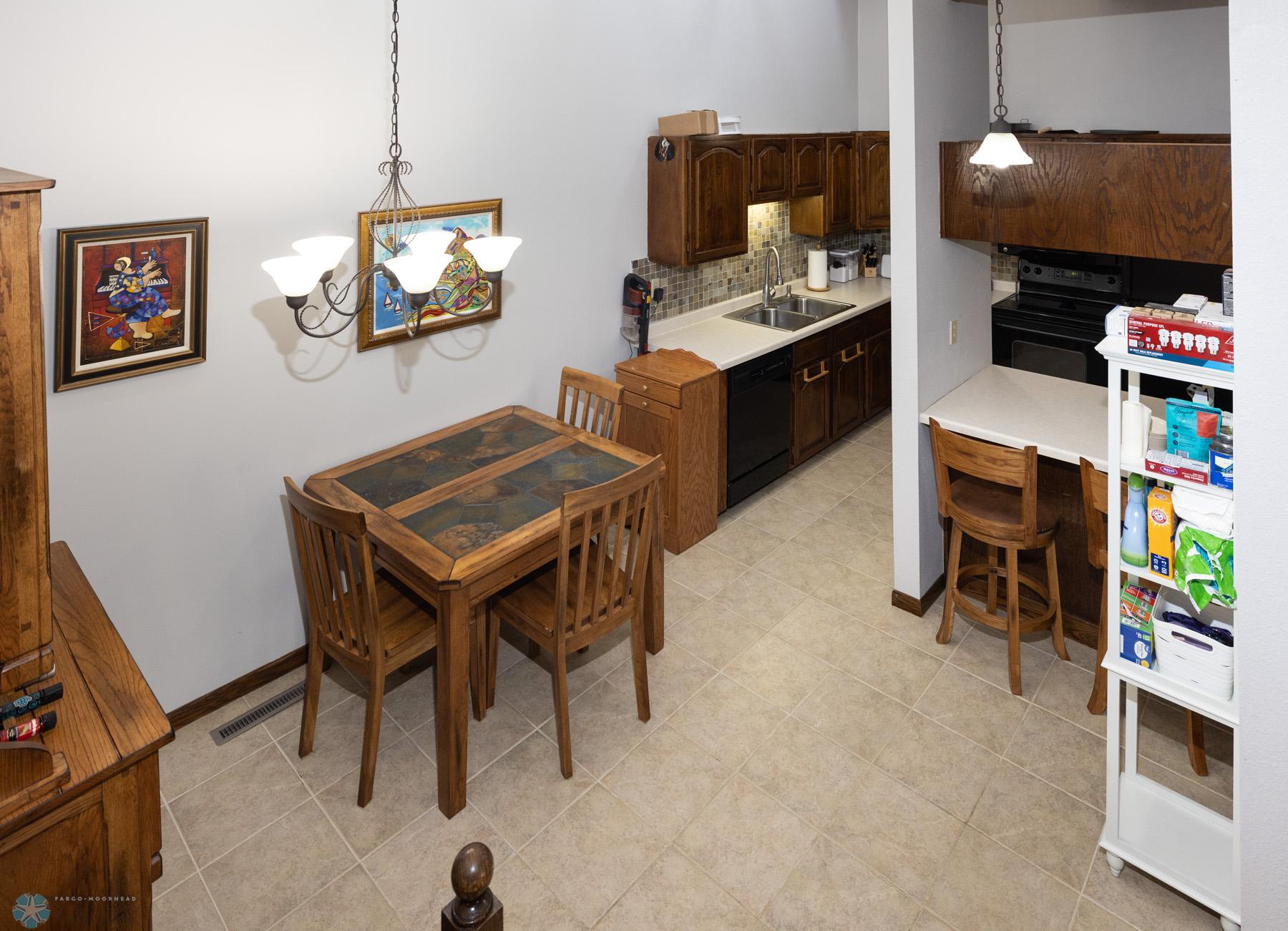 Dining/Kitchen