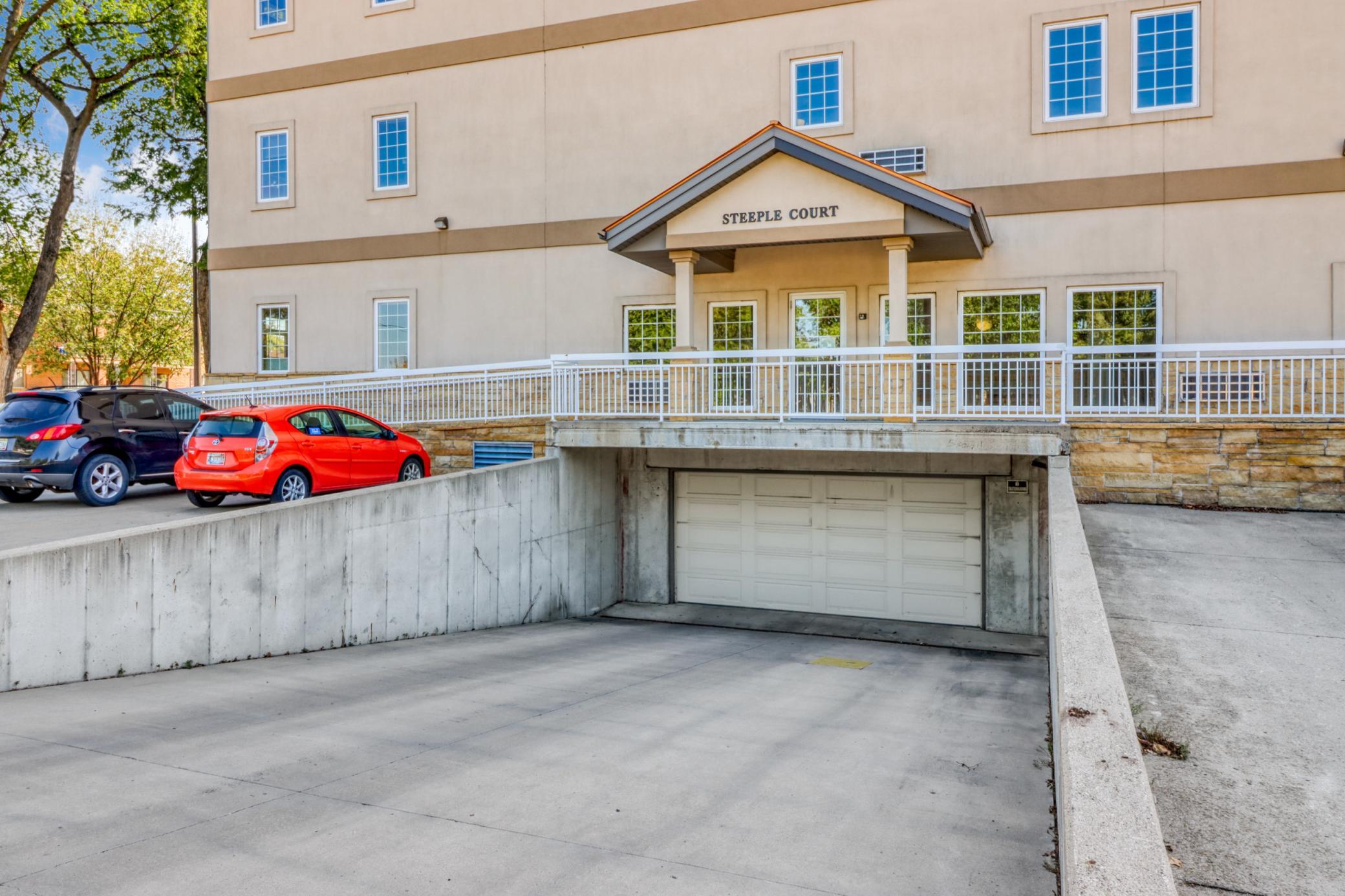 Exterior1_4.jpg