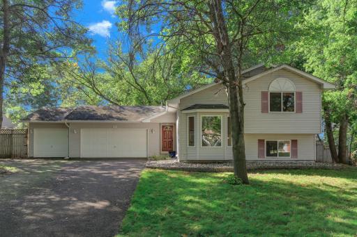 11852 Yellow Pine Street NW, Minneapolis, MN 55448