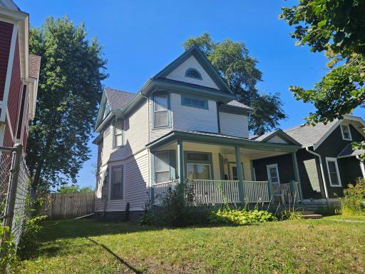 3130 15th Avenue S, Minneapolis, MN 55407