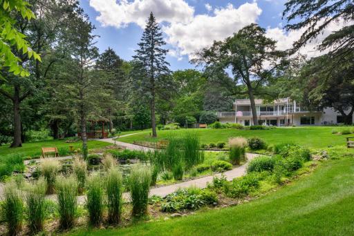 5650 Weatherhill Road SW, Rochester, MN 55902