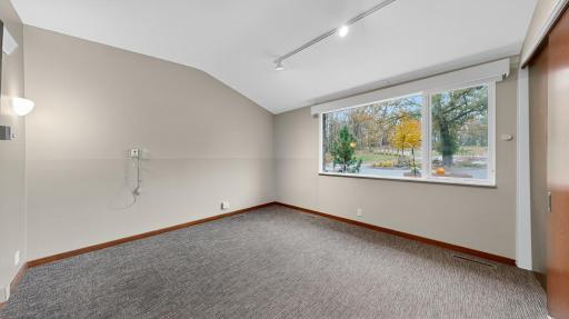 5650 Weatherhill Road SW, Rochester, MN 55902