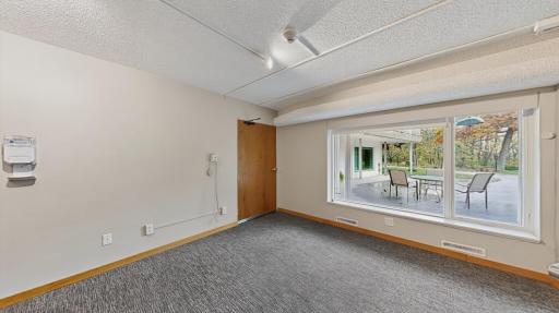 5650 Weatherhill Road SW, Rochester, MN 55902