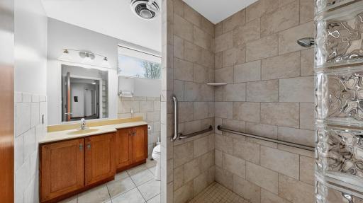 5650 Weatherhill Road SW, Rochester, MN 55902