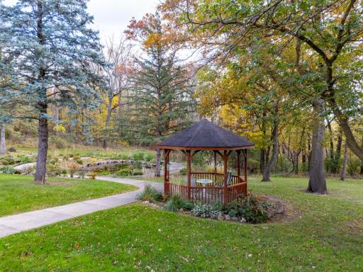 5650 Weatherhill Road SW, Rochester, MN 55902