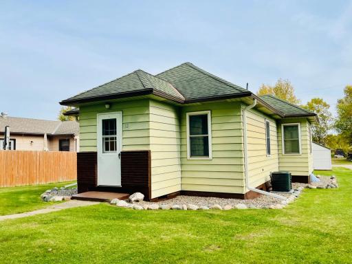 12 Haynes Street N, Taconite, MN 55786
