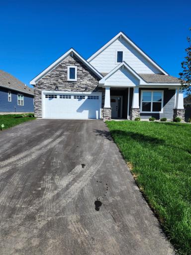 14526 111th Avenue N, Osseo, MN 55369