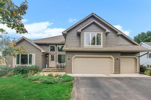 9419 Mcintosh Road, Saint Paul, MN 55125