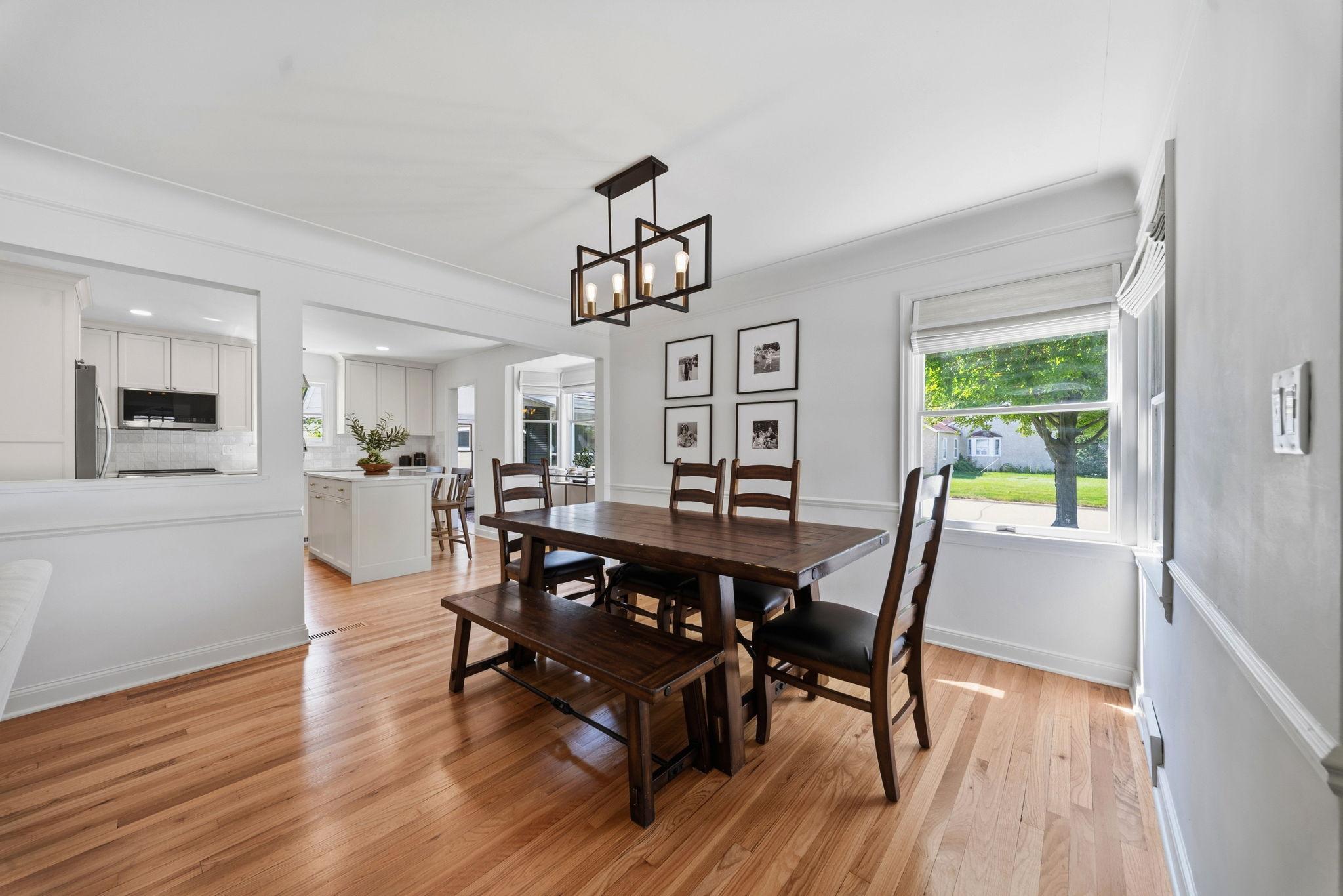 Separate/dedicated dining space