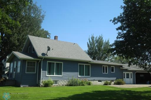 106 Galchutt Street, Galchutt, ND 58075