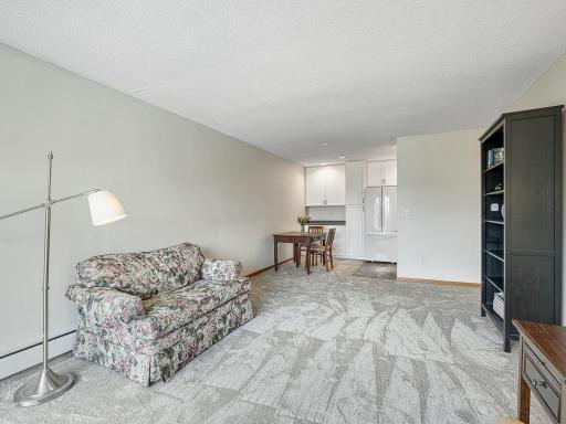3421 Kent Street, 614, Shoreview, MN 55126