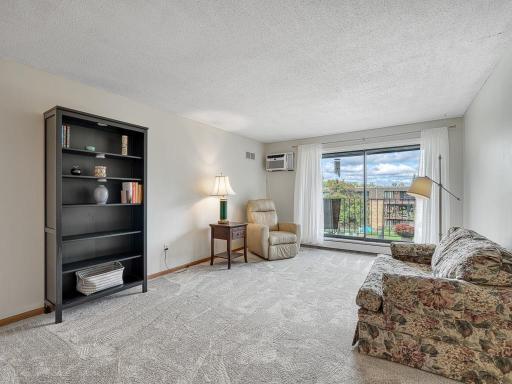 3421 Kent Street, 614, Shoreview, MN 55126