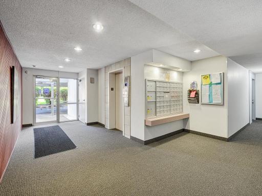 3421 Kent Street, 614, Shoreview, MN 55126