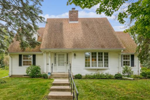 740 Hoyt Avenue E, Saint Paul, MN 55106