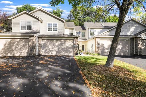 Community & Location This home combines privacy with convenience—nestled in a beautiful setting yet close to Maple Grove shopping, dining, trails, and parks.