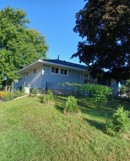 1218 7th Avenue NE, Owatonna, MN 55060