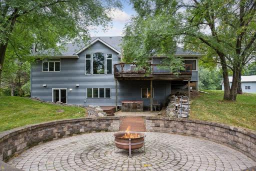 A quiet retreat just steps from the shoreline.