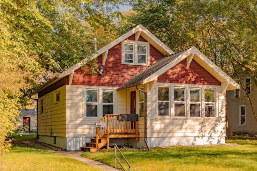 1017 Hawthorne Street, Alexandria, MN 56308