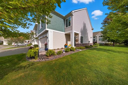 A nice walkway to the covered entry to the home!