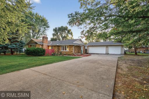 12424 Thrush Street NW, Coon Rapids, MN 55448