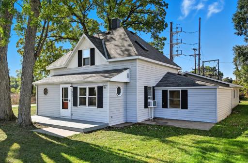 401 Fairhaven Avenue, South Haven, MN 55382