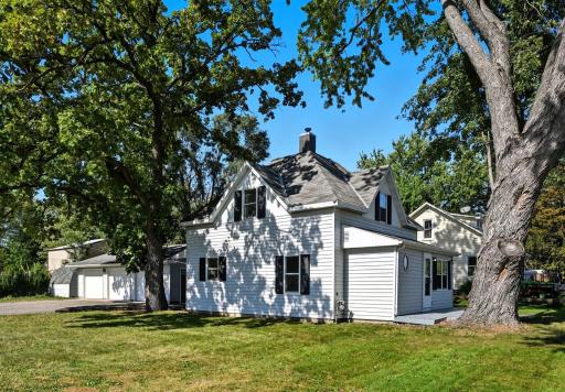 401 Fairhaven Avenue, South Haven, MN 55382