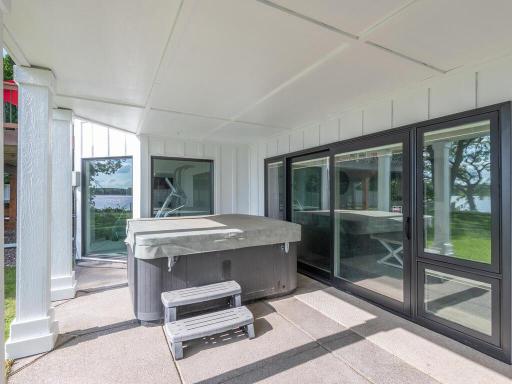 11755 Bass Lake Road, Plymouth, MN 55442