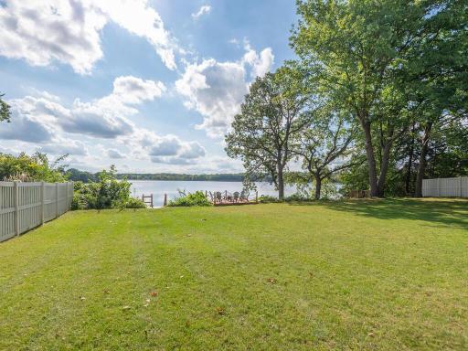 11755 Bass Lake Road, Plymouth, MN 55442