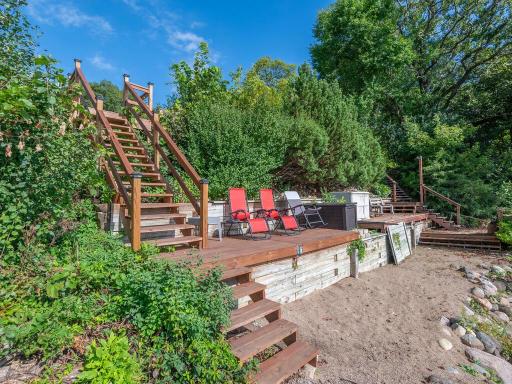11755 Bass Lake Road, Plymouth, MN 55442