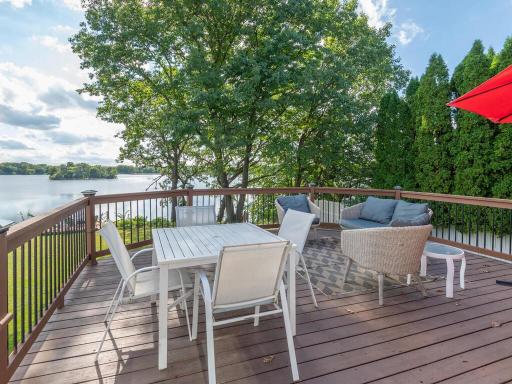 11755 Bass Lake Road, Plymouth, MN 55442