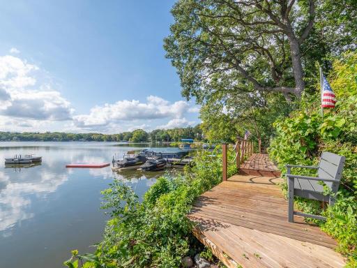 11755 Bass Lake Road, Plymouth, MN 55442
